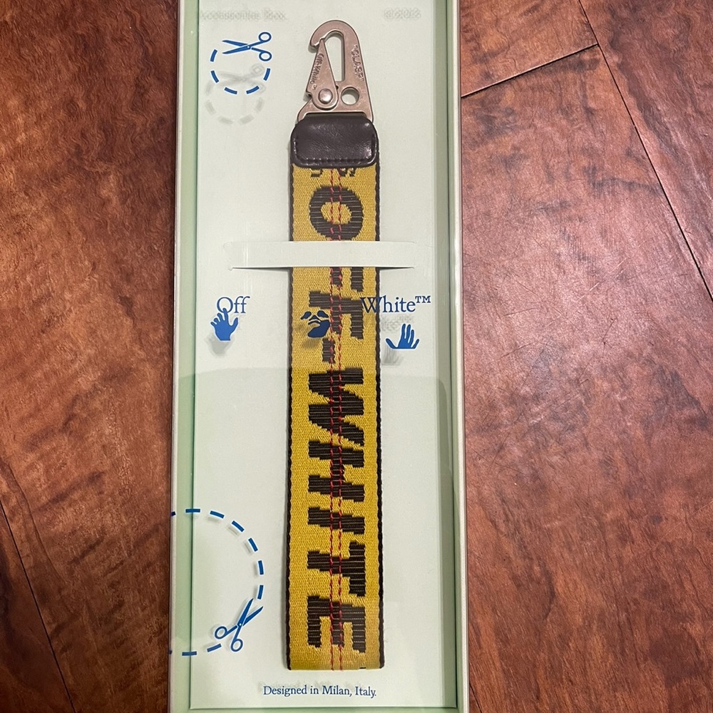 Off-White Key Chain
